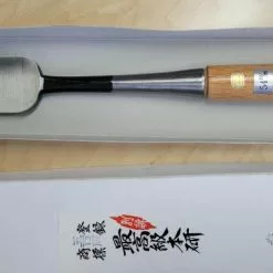 Iyoroi Sashi-Nomi Slick Paring Chisels