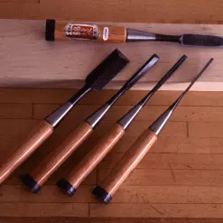 Umeki-Oire-Nomi Dovetail Chisels