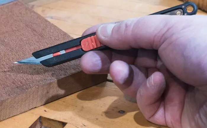 Zona Retractable Knife Set With 6 Blades