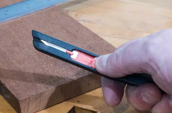 Zona Retractable Knife Set With 6 Blades - Image 2